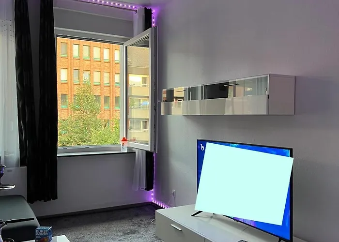 Moderne Und Helle Ferienwohnung Im Herzen Der Stadt